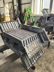 China Surface Mount Galvanised Stair Metal Stringer Q235 Q355 Mild Steel factory