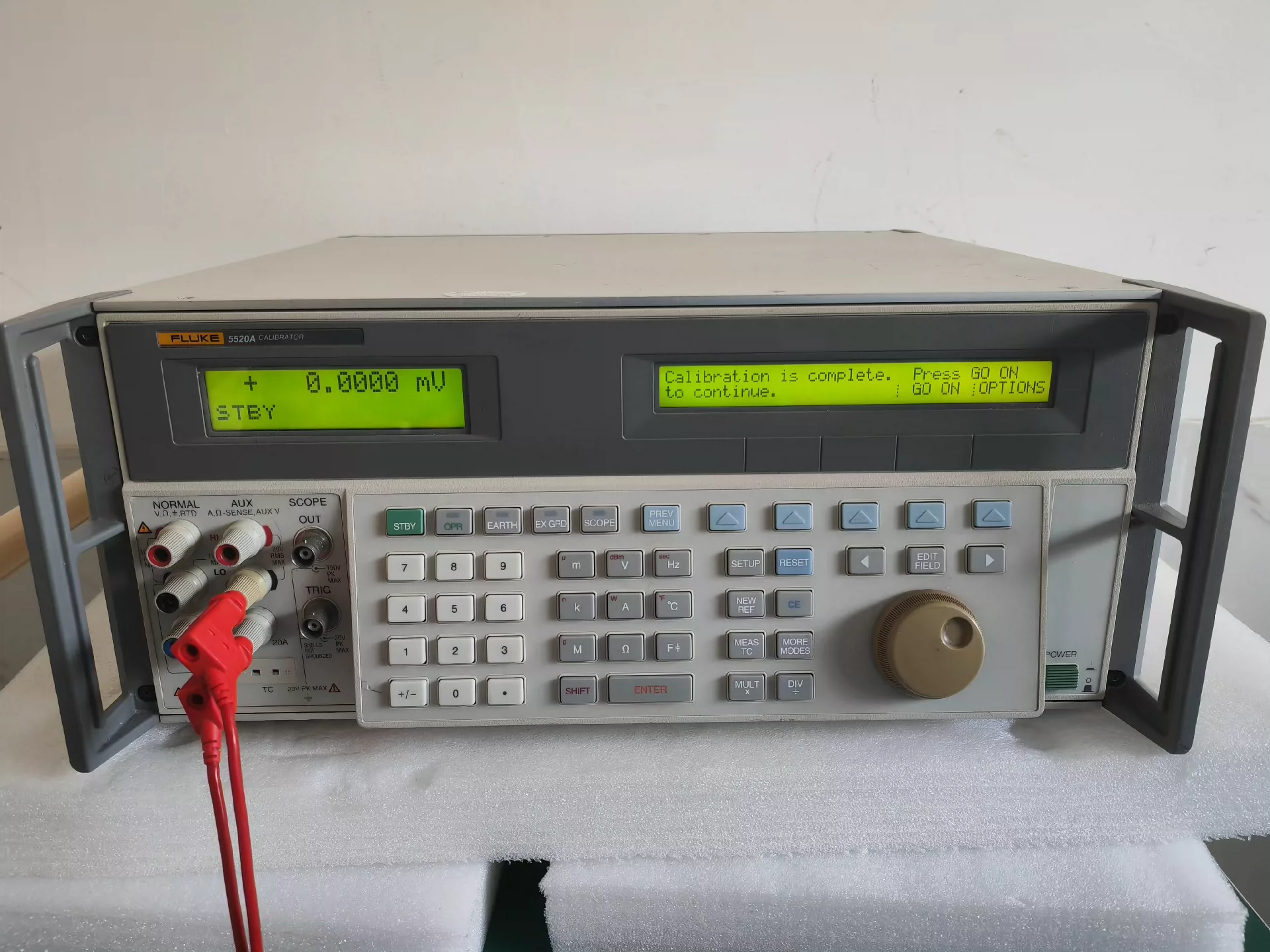 5720A Fluke Multifunction Calibrator With Colour Touchscreen