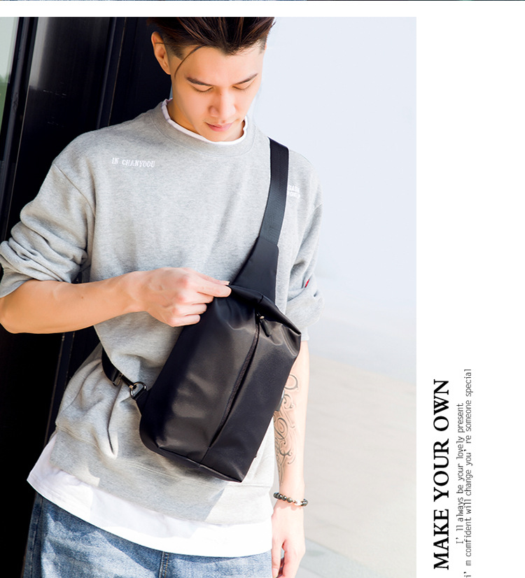 Water Resistant Polyester Lining Anti Theft Chest Sling Bags With USB 5L