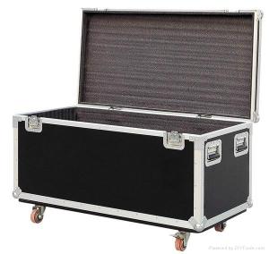 China Black Plastic 6u Flight Cases For Speaker , Metal Tool Case factory