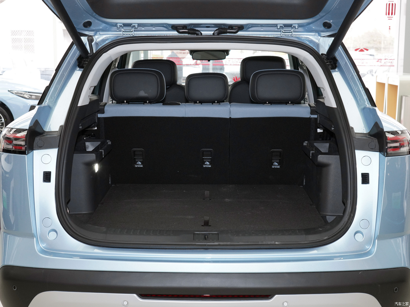 2024 Chery Fulwin Phev T9 5-Door 5-Seater SUV with Fabric Seats and Rear Camera Electric Car