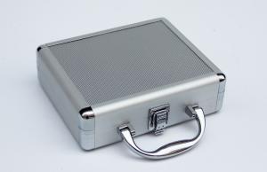 China Silver Aluminium Transit Case 0.8 Kgs , Waterproof Aluminum Carrying Case factory