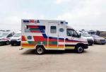 Emergency Ambulance Car With Euro 5 Emission Standard Curb Weight 2970 Kg