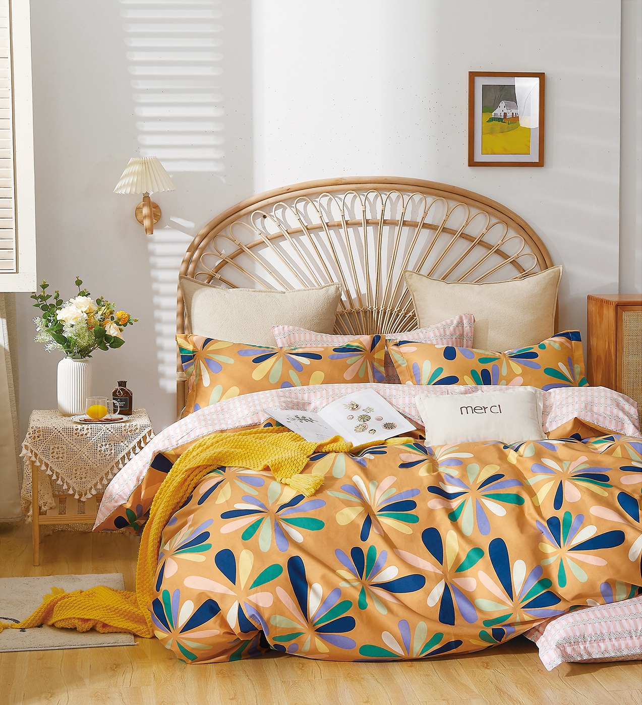 130 * 70 Fabric Density Bedding Set with Geometric Pattern and Customized Design