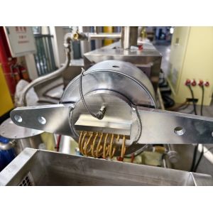 Co-Rotating Twin Screw Extruder Plastic CaCO3 Masterbatch Granules Making