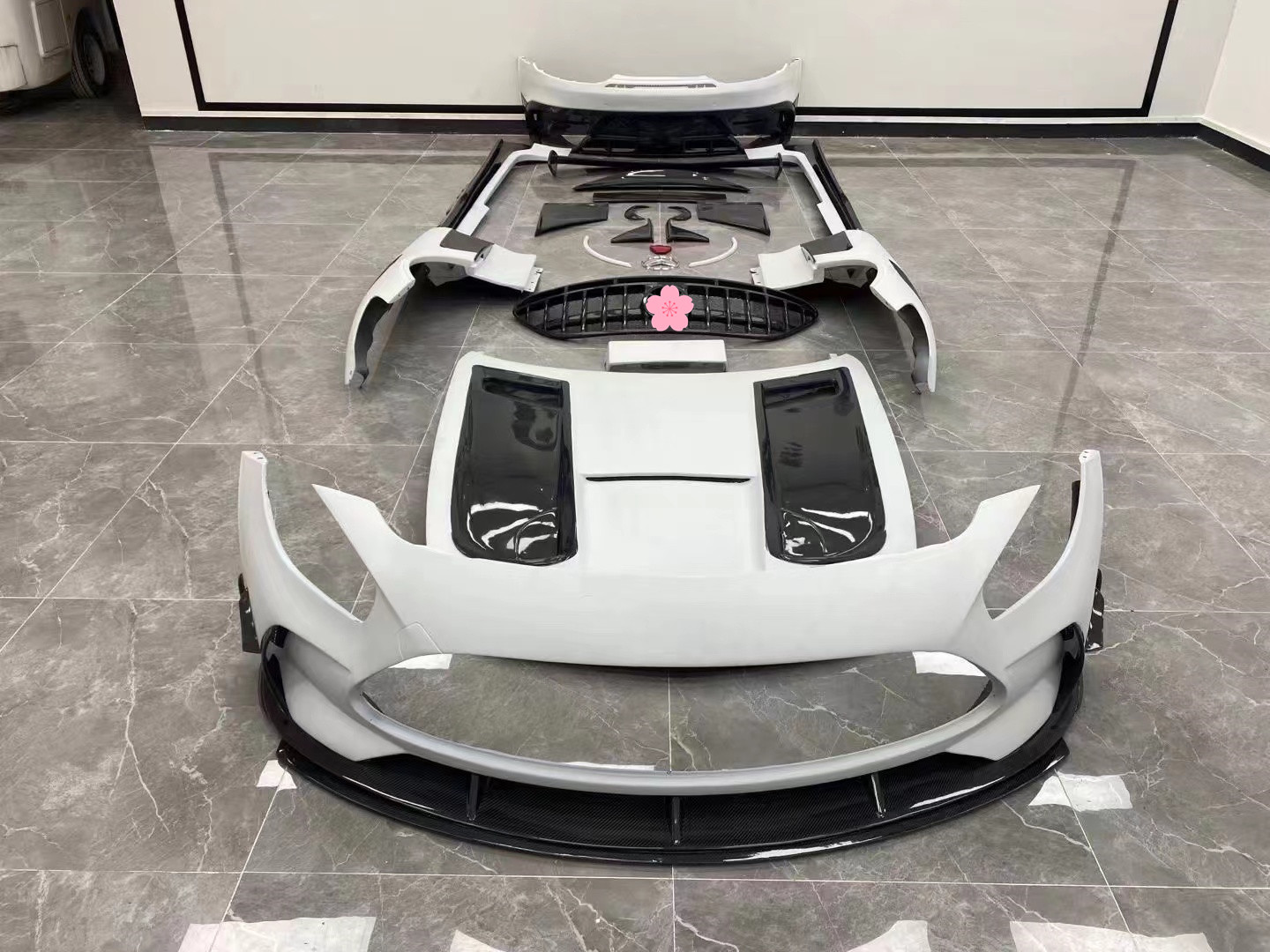 Auto Parts for Mercedes AMG GT GTC GTS Body Kit AMG GT Upgraded Black Series Style Front and Rear Bumper Spoiler Hood Body Kit