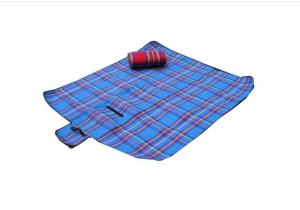 China Lamination PP Non Woven Fold Up Picnic Mat Waterproof Backed Picnic Rug / mat factory