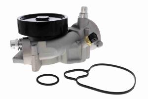 China BMW 11517548263 Engine Parts Water Pump factory
