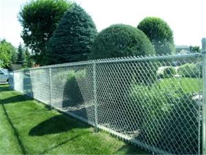 China 8 Gauge 20mm Mesh 5.5mm Galvanised Chain Link Fencing factory