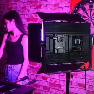 China HSI 360 Full Color Rgb Led Video Studio Light With Remote Indoor Outdoor Film Shooting factory