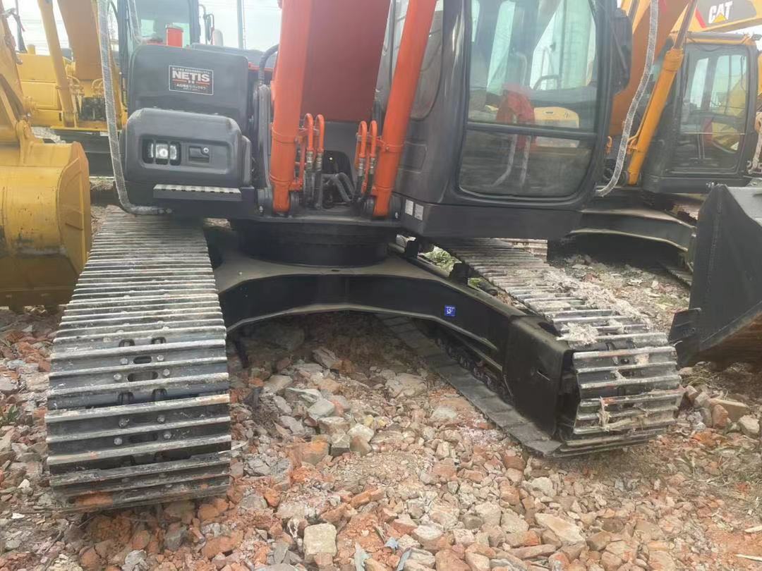 Used Hitachi excavators ZX200 ZX130 ZX60 ZX70 ZX130/Secondhand excavators construction machinery