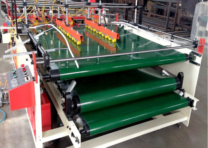 Press Type Corrugated Box Folding Machine , Semi Automatic Carton Box Production Line