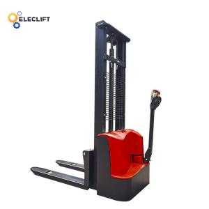China 24V Electric Pallet Truck Stacker Truck 2000kg With 200Ah Battery Capacity factory