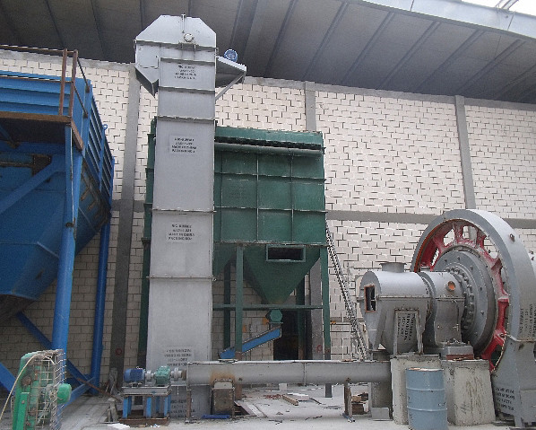Low Noise Chain Conveying Equipment , Mining Chain Bucket Elevator