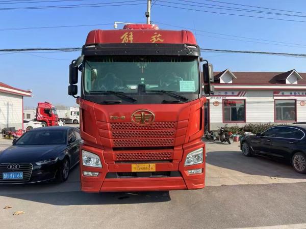 Used Head Trucks With ABS Jiefang Tractor Head JH6 2021 Year 6*4 Drive Mode AT