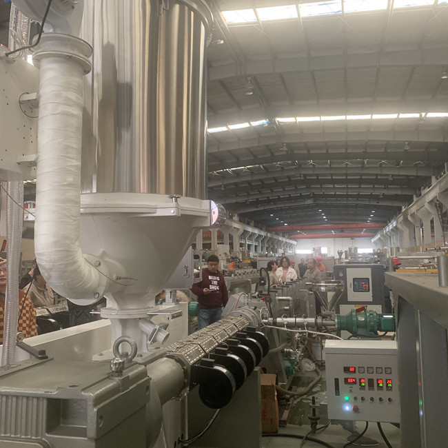 1000kg/H Agriculture HDPE Pipe Extrusion Line Machine