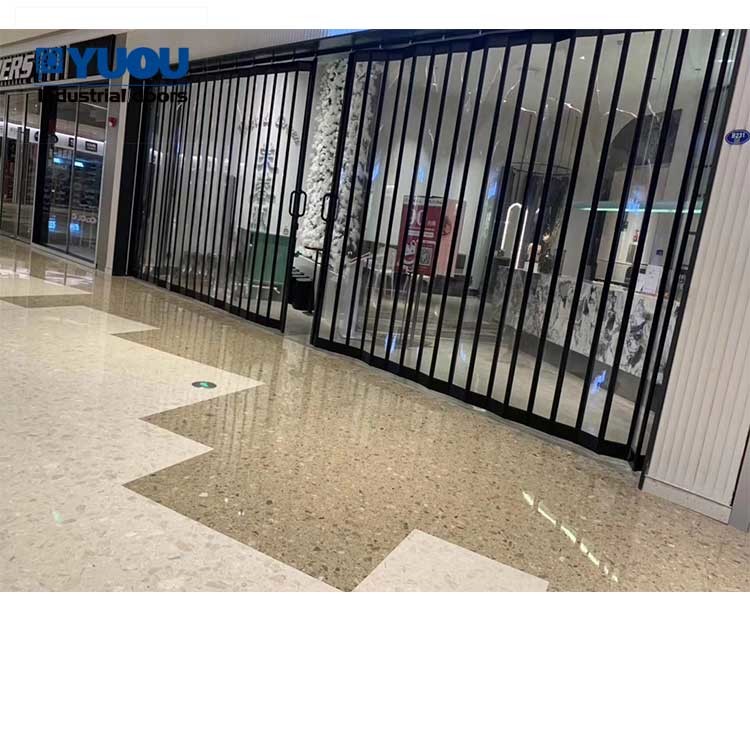 Transparent Polycarbonate Folding Doors Roll Up Door Waterproof Largest