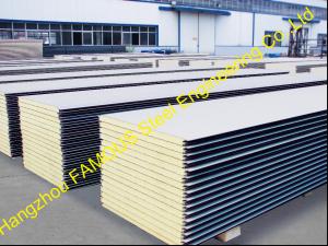 China Warehouse Metal Roofing Sheets / Polyurethane Panel Heat Insulation factory