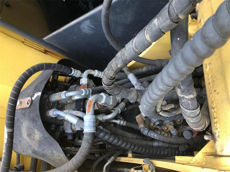 6000 KG Cummins Engine Used Komatsu PC 60-8 PC60 Excavator in Shanghai 2020 Year Model