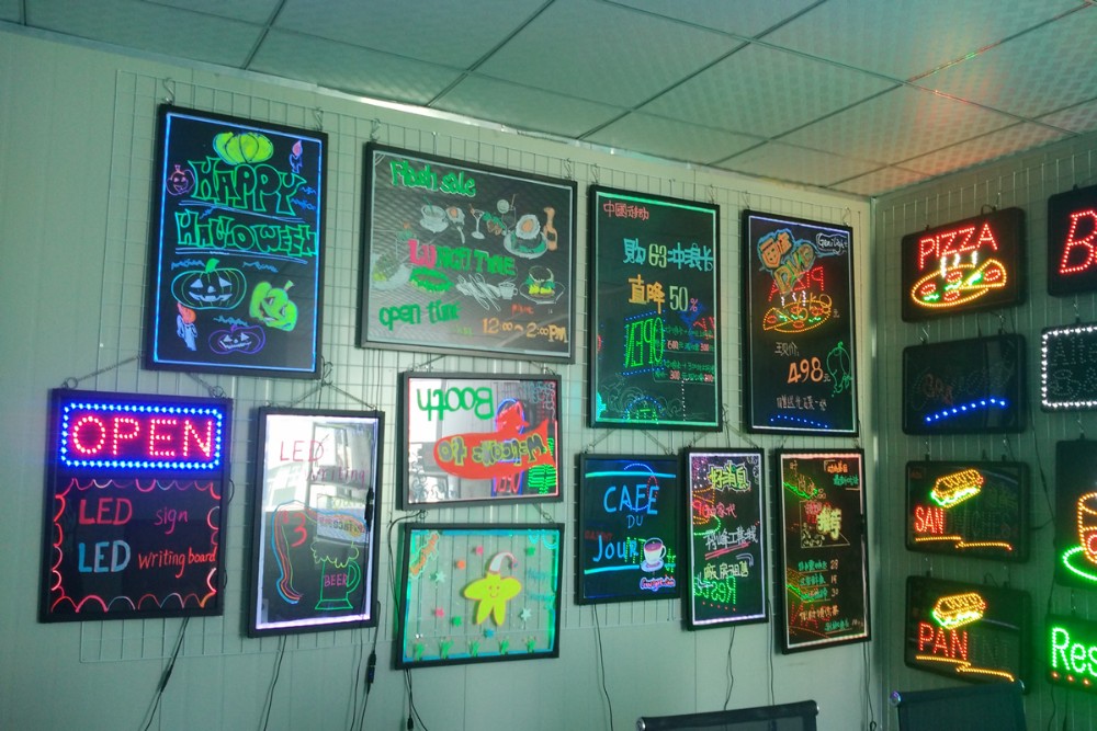 Vertical LED Open Sign 3 Flashing Modes for Business Displays Electronic Lighted Signs