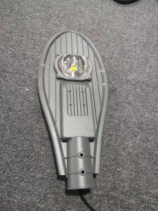 China 50 Watt High Lumen Cobra Led Street Light Die Cast Aluminum Body Material factory