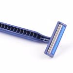 3 blade disposable shaving razor