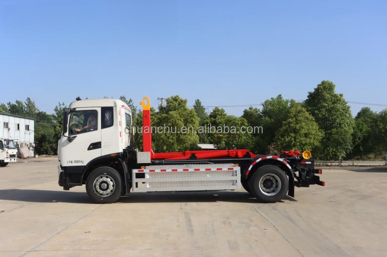 Small Dongfeng Electric Hook Arm Garbage Truck