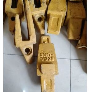 68M7-31220 Hyundai Style Excavator Bucket Teeth And Adapters