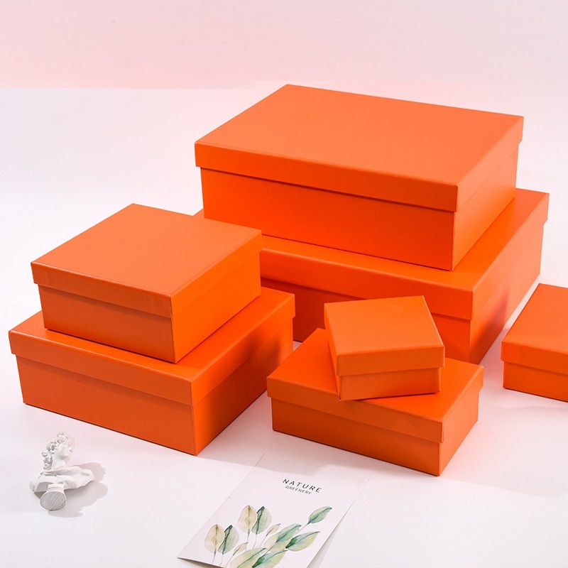 Custom Logo Oem Golden Square Stickers Blank Cardboard Kraft Gift Packaging Paper Boxes