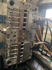 China 4+4 Cavity Overmolding Injection Molding factory