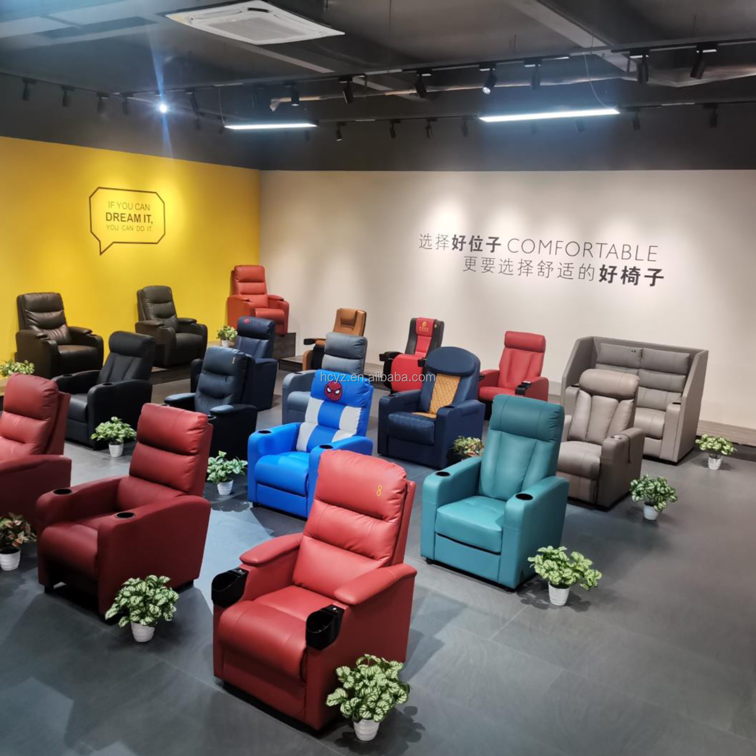 Office Building Theater Seating Durable Fabric Cover and Wooden Frame for Experience
