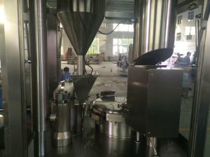 China High Accuracy Compact Automatic Capsule Filling Machine For Pill , Pellet Granule factory