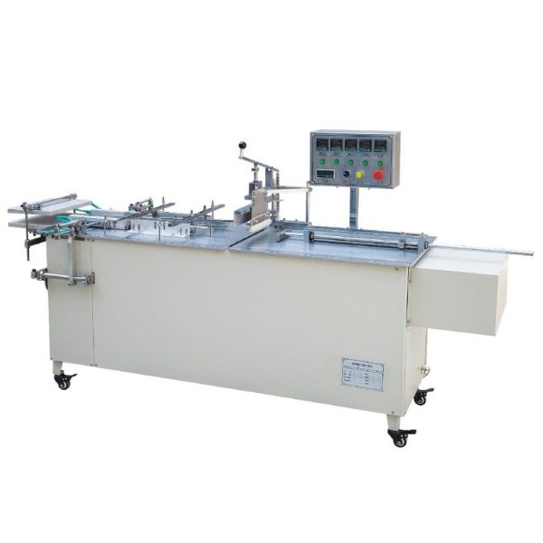 China Bopp Clear Film Cellophane Packaging Machine , Cello Wrapping Machine BTB - II Semi Automatic factory