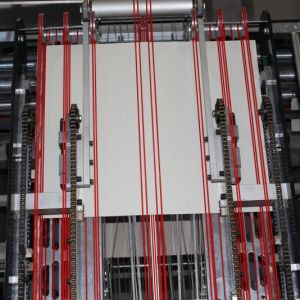 China Laminating Width 12 Inches Cardboard Lamination Press Manual Control Method factory