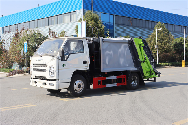 Customized New Brand Cheapest Price JMC Truck 4x2 7CBM 9 CBM Compactor Garbage Truck With High Quality