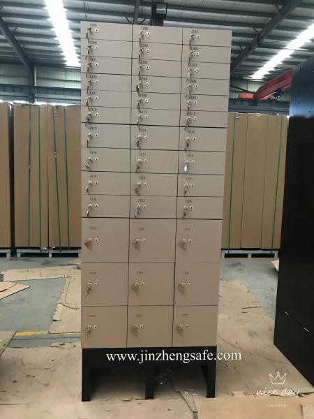 Safe Deposit Box With Gold Color Aluminum Alloy Painting Door Plate For Your
