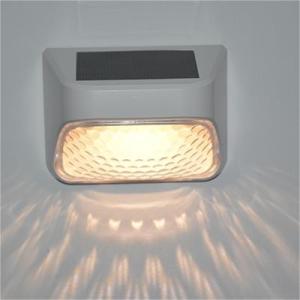 China Easy Installation Solar Dock Garden Lights 150mA 6 Pcs LED For Outdoor Fence Yard factory