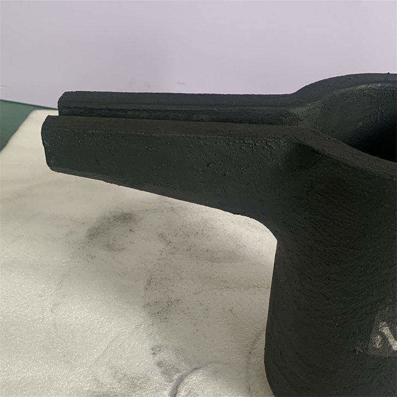 Advanced Heat Resistance Silicon Carbide Graphite Crucible With Pouring Nozzle for High-Temperature Applications