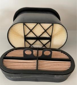 China Construction machinery excavator honeycomb air filter P608533 P600975 for engine part factory