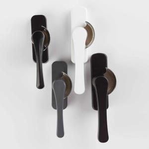 China Sliding Window Handle with 27mm Height and Modern Black Painting Surface Treatment factory
