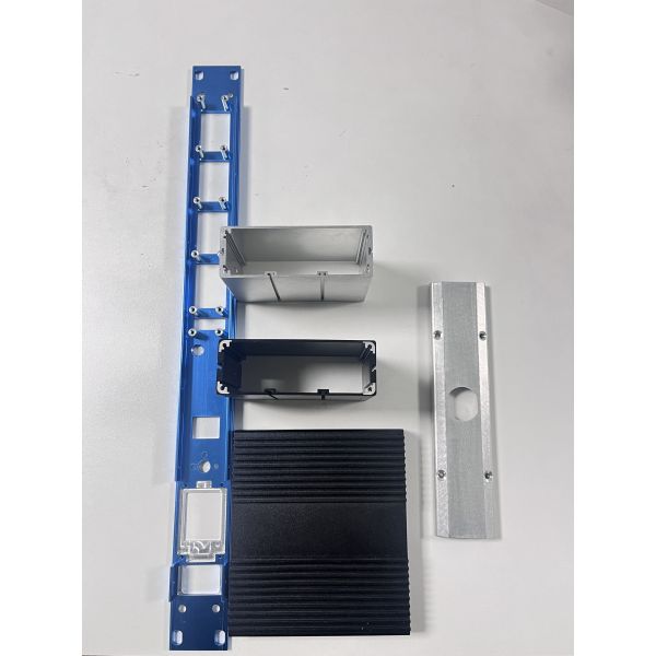 China CNC Precision Aluminum Extrusion Parts Custom Aluminum Profiles factory