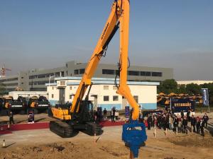 China 3200RPM 21 Meter Sheet Pile Driver Excavator Mounted For Construction factory