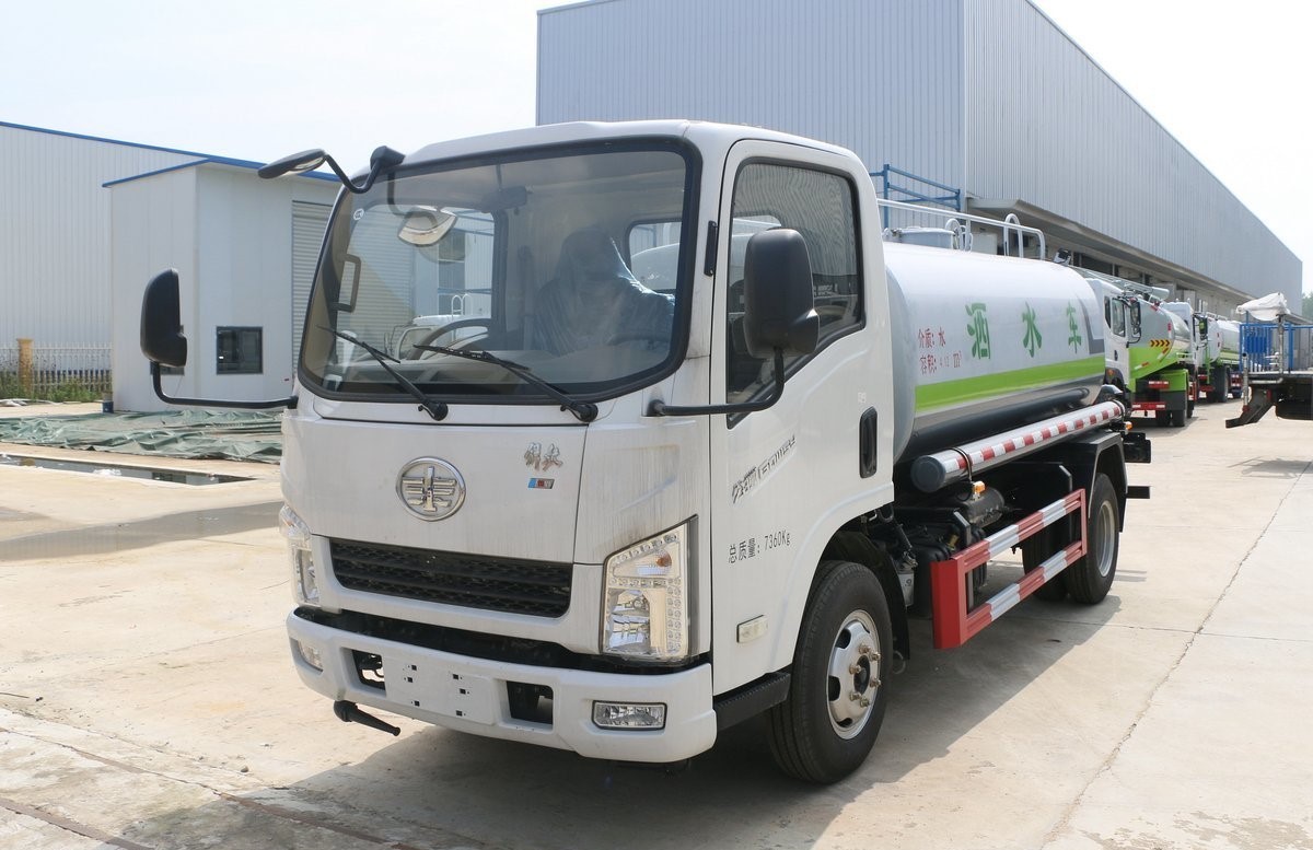 6x4 RHD Water Tanker Truck With Wheichai 260 Hp Engine 20000 Liter Water Tank