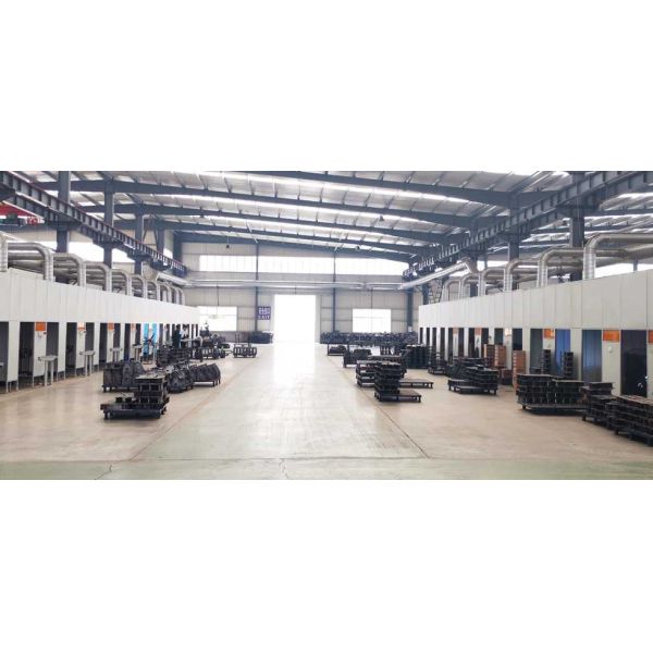 Double Shoulder Base Plates Sole Plate In A Crane Rail Or Track Support System To Fix The Entire Rail Fastening Systems