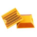 CE ISO9001 Road Cone Sign Reflective Road Stud Yellow Plastic Road Side