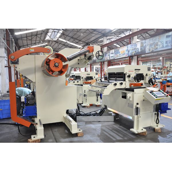 Auto Stamping Punching Machine 3 in 1 Feeder Straightener Rack Coil Handling Equipment