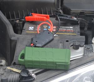 China 12v multifunction rechargeable car battery jump start kit on sale