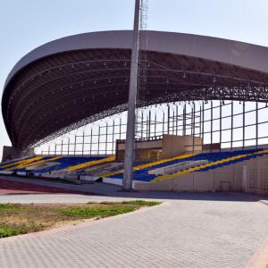 China Prefabricated Building Light Steel Space Frame Structure Q235 Outreach Roof For Stadium factory