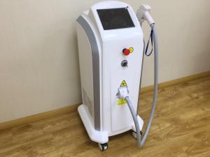 China Comfortable Salon Laser Hair Removal Machine , Laser Facial Hair Removal Machine factory