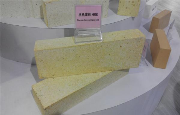 Good Creep Resistance Kiln Refractory Low Porosity Small Fire Bricks Andalusite